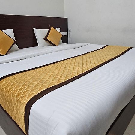 Blueway Residency Downtown Hotel Thiruvananthapuram Екстер'єр фото