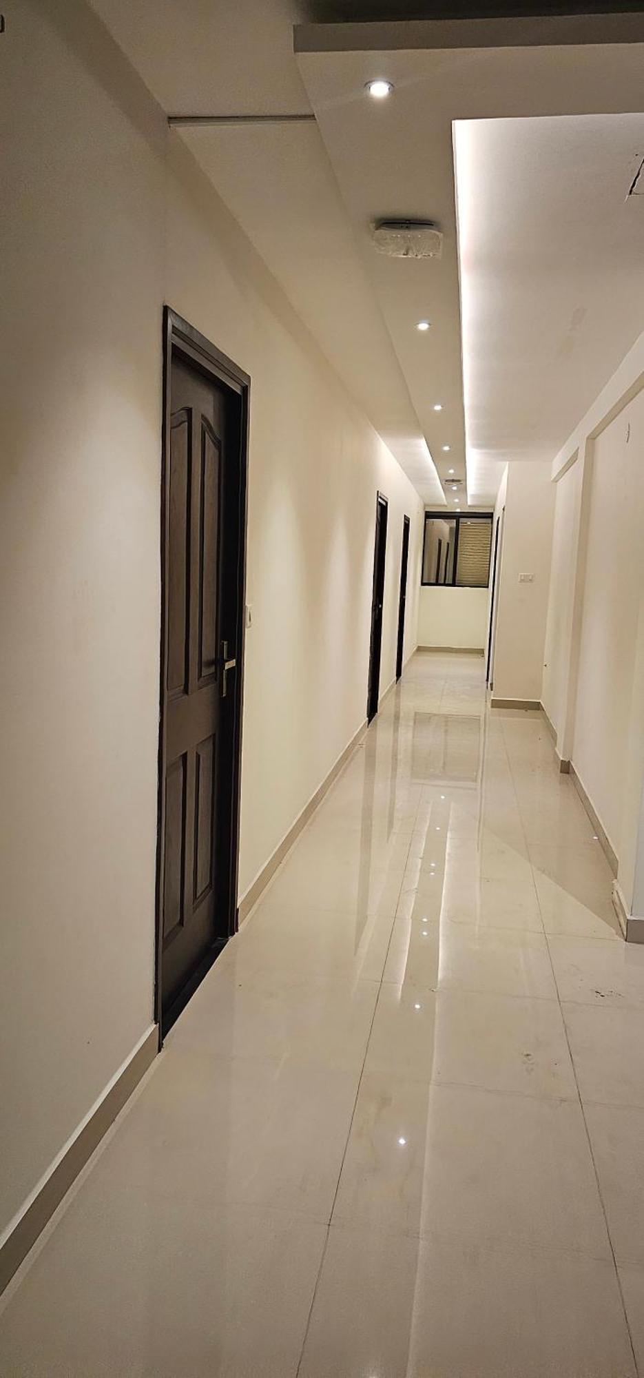 Blueway Residency Downtown Hotel Thiruvananthapuram Екстер'єр фото