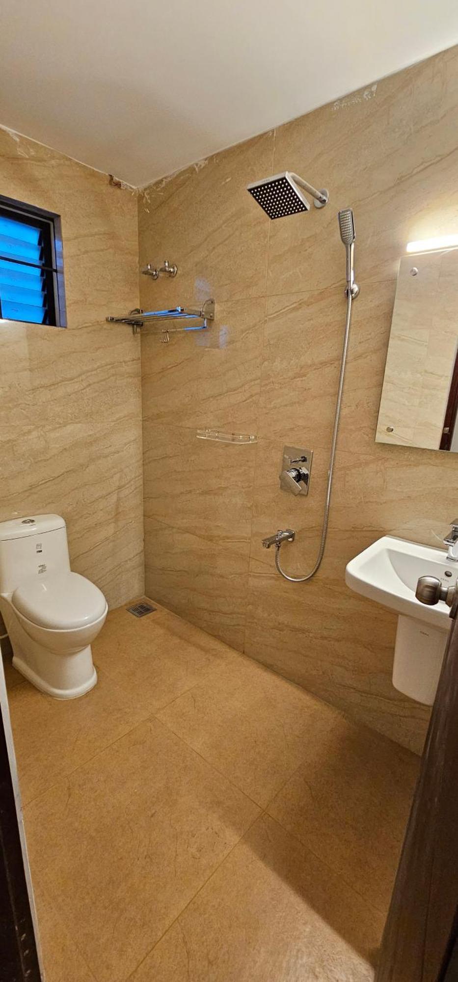 Blueway Residency Downtown Hotel Thiruvananthapuram Екстер'єр фото
