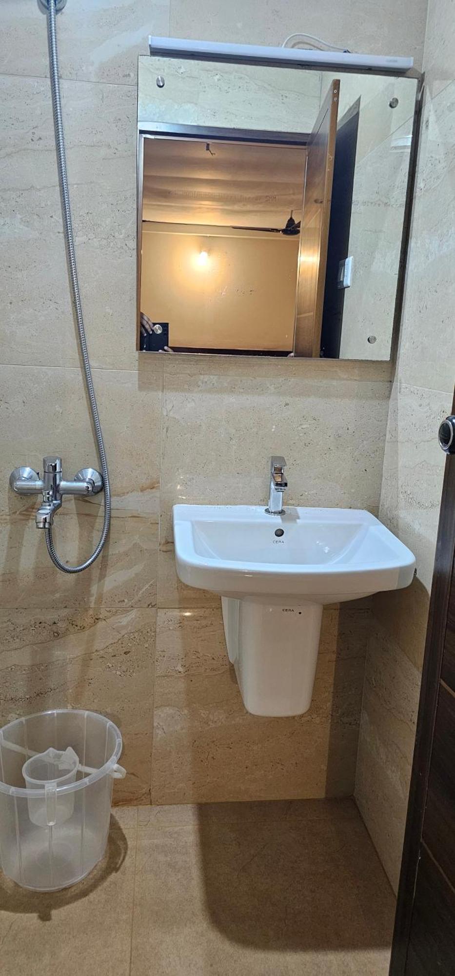 Blueway Residency Downtown Hotel Thiruvananthapuram Екстер'єр фото