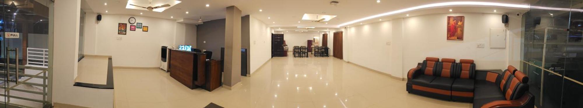 Blueway Residency Downtown Hotel Thiruvananthapuram Екстер'єр фото